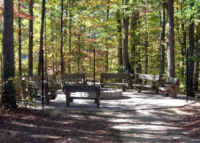 Boat Gunnel Group Campground