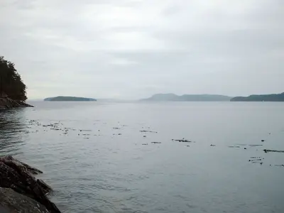 Looking north to Valdez and Galiano - panoramio