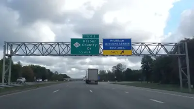 I-94 east at Michigan Welcome Center - New Buffalo Twp, MI - October 2021
