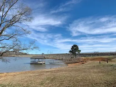 This is the side view of the accessible dock at Island Creek Park.