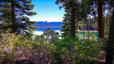 Crescent lake and diamond peak-deschutes (28625400842)