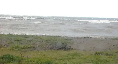 Lake Erie on a windy day from Barcelona, New York - panoramio