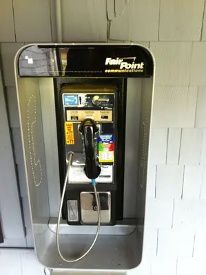 FairPoint payphone in Vermont