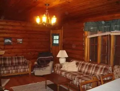 Moose manor