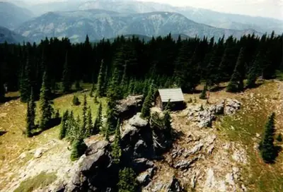 Cold springs peak cabin