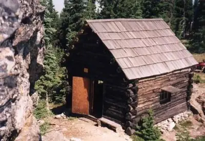 Cold springs peak cabin