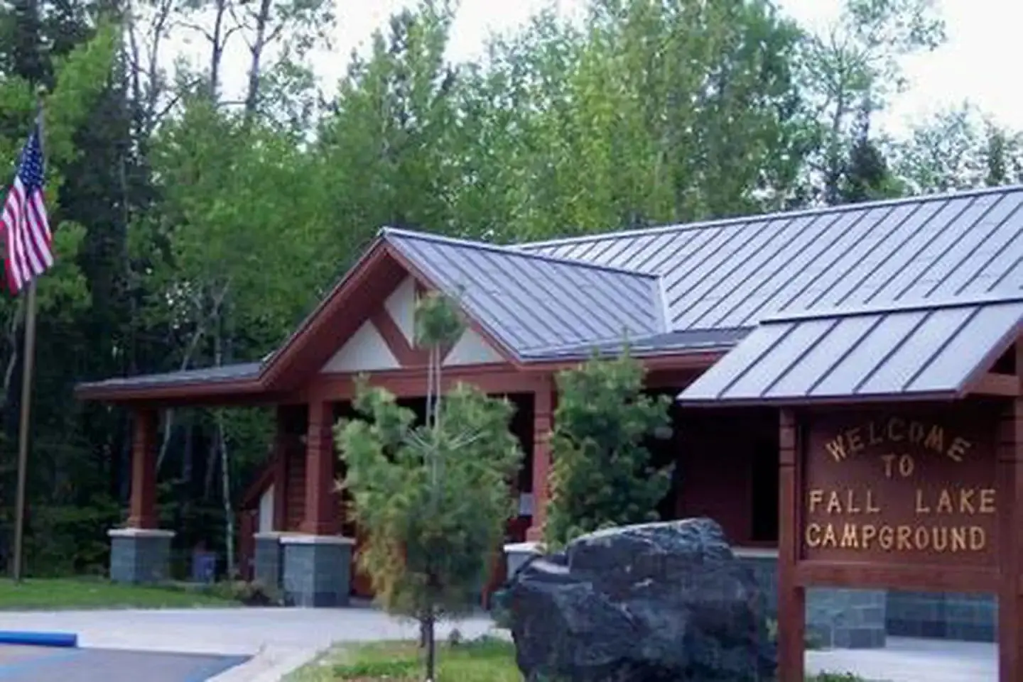 Picture of building.