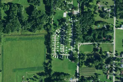 Niagara Lakes Lazy Resort