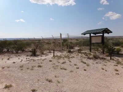 Parks Ranch Cave ^1 - panoramio