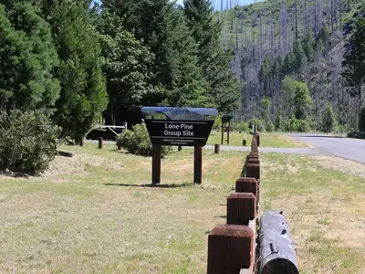 Lone Pine Portal Sign