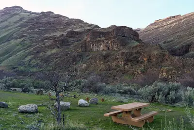 Lower Deschutes Wild and Scenic River -- Macks Canyon (26155548860)