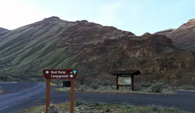 Deschutes Wild and Scenic River -- Macks Canyon (25825589663)