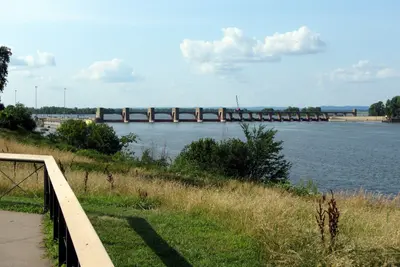 Mississippi River Lock - panoramio