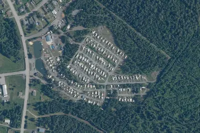 Camping À L’Espace Vert