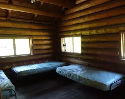 Fourmile cabin twin beds