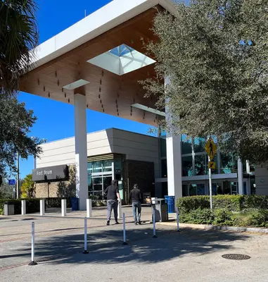 Fort Drum Service Plaza (Florida's Turnpike)