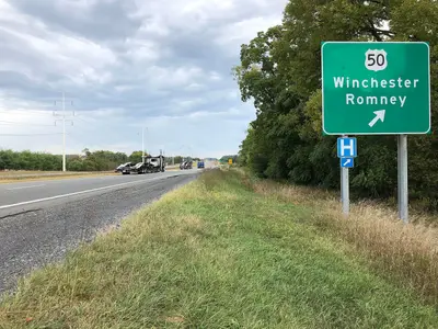 2019-09-26 10 48 13 View north along Virginia State Route 37 (Winchester Bypass) at the exit for U.S. Route 50 (Winchester, Romney) in Hill Crest, Frederick County, Virginia