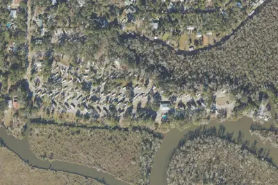 Live Oak Landing RV Park
