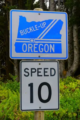 Buckle-Up Oregon Sign