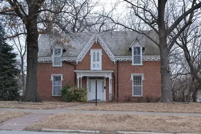 Overfelt-Campbell-Johnston House, Independence, MO