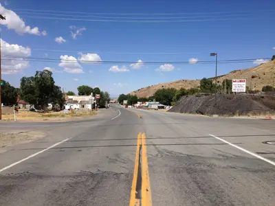 2014-09-09 13 07 30 View west along U.S. Route 50 about 37.4 miles east of the Lander County line in Eureka, Nevada