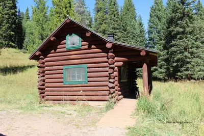 Window Rock Cabin