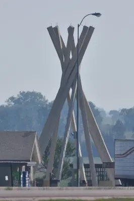 SalemSD WestboundI90RestStopTipi