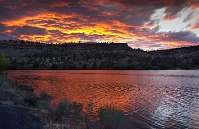 Sunset, Lake Simtustus, Oregon - Flickr - Bonnie Moreland (free images)