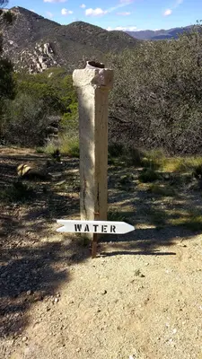 WR120 Concrete Indicating Post and Water Sign (33862177006)