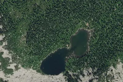 Pyramid Lake
