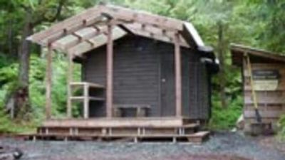 Barnes Lake Cabin