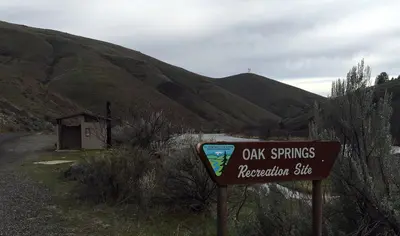 Deschutes Wild and Scenic River -- Oak Springs (26727547042)