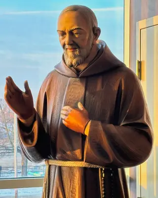 2025 Columbus Catholic Men's Conference (Kasich Hall - Cols., OH) - Padre Pio statue