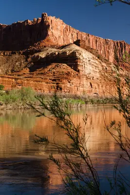Walls of Labyrinth Canyon from Hardscrabble B Campsite (7257577528)