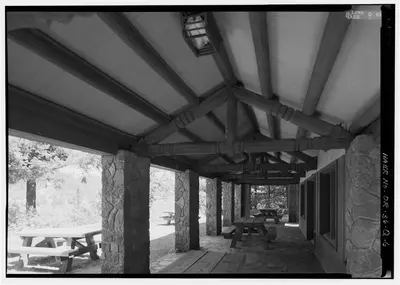 Eagle creek recreation area, exterior view of portion of eagle creek overlook 2 (25242650985)