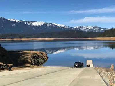 Trinity Lake (40029963570)