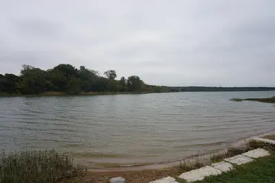 Cleburne State Park October 2020 01 (Cedar Lake)