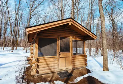 Camper Cabin at Mille Lacs Kathio State Park, Petaga Campground, Minnesota in Winter (25954323187)