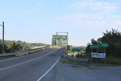 J.M. Walters Bridge over Douglas Lake (French Broad River), Newport Tennessee - panoramio