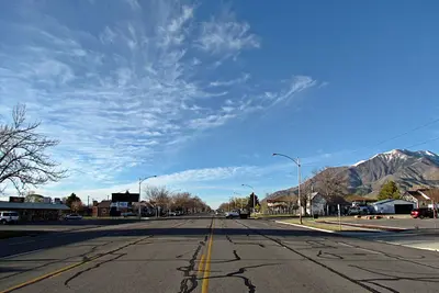 Nephi, Utah, Main Street looking North (6905764822)