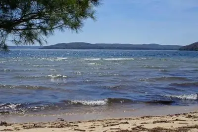 Overlooking Murray Bay