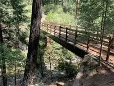 GIANT GAP bridge