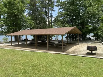 Shelter 2