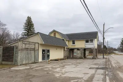 Former Bowmanville Zoo, March 21 2026 (02)