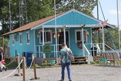 Tangier, VA (26746239550)