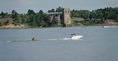 Boating at Kanopolis