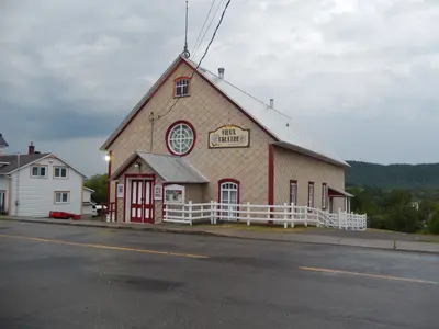 Vieux théâtre de Saint-Fabien août 2017 03