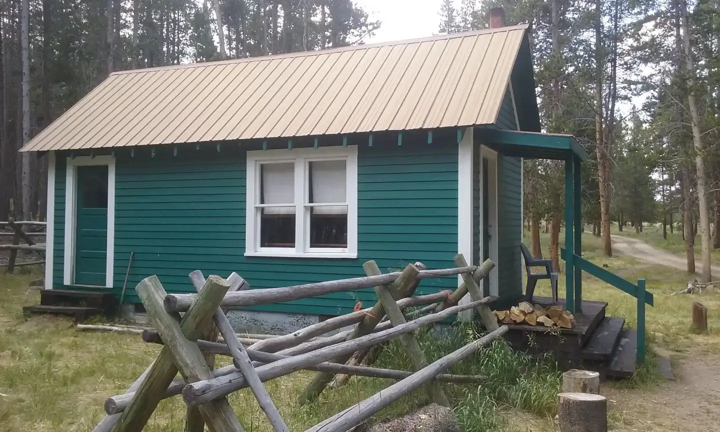 Photo of Bloody Dick Cabin