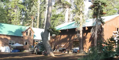 Camp cole buildings2