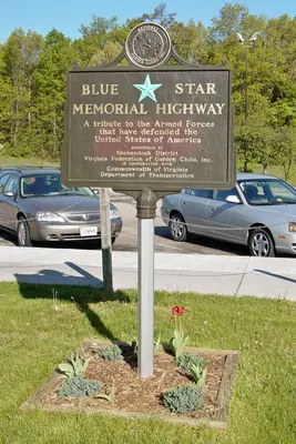 Blue Star Memorial Highway marker (50967837333)